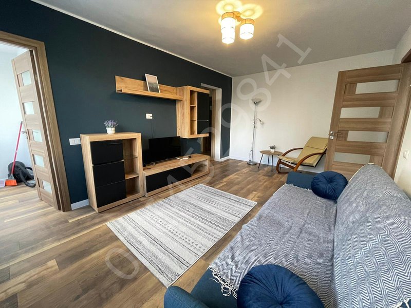 Colentina, vis a vis de Rose Garden,