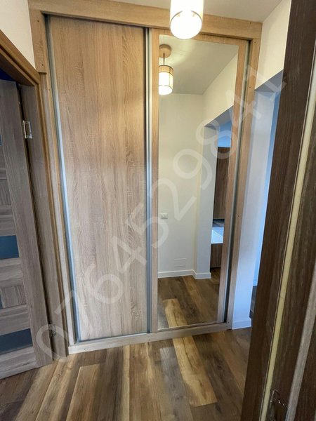 Colentina, vis a vis de Rose Garden,